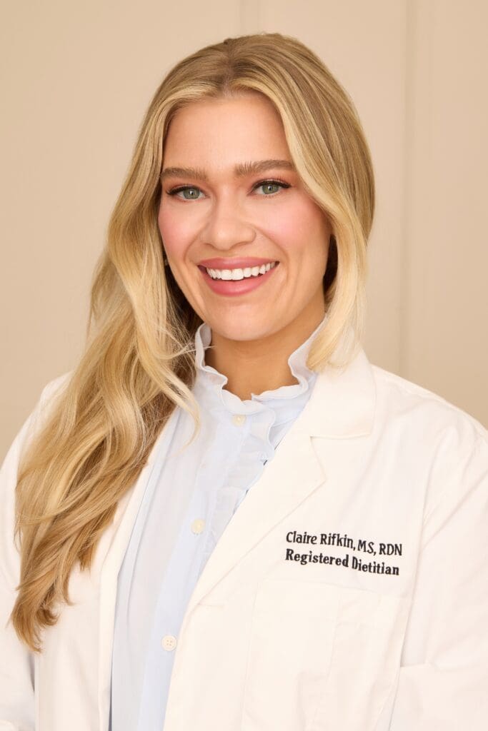 Registered dietitian specializing in nutrition therapy for disordered eating and relationship with food support