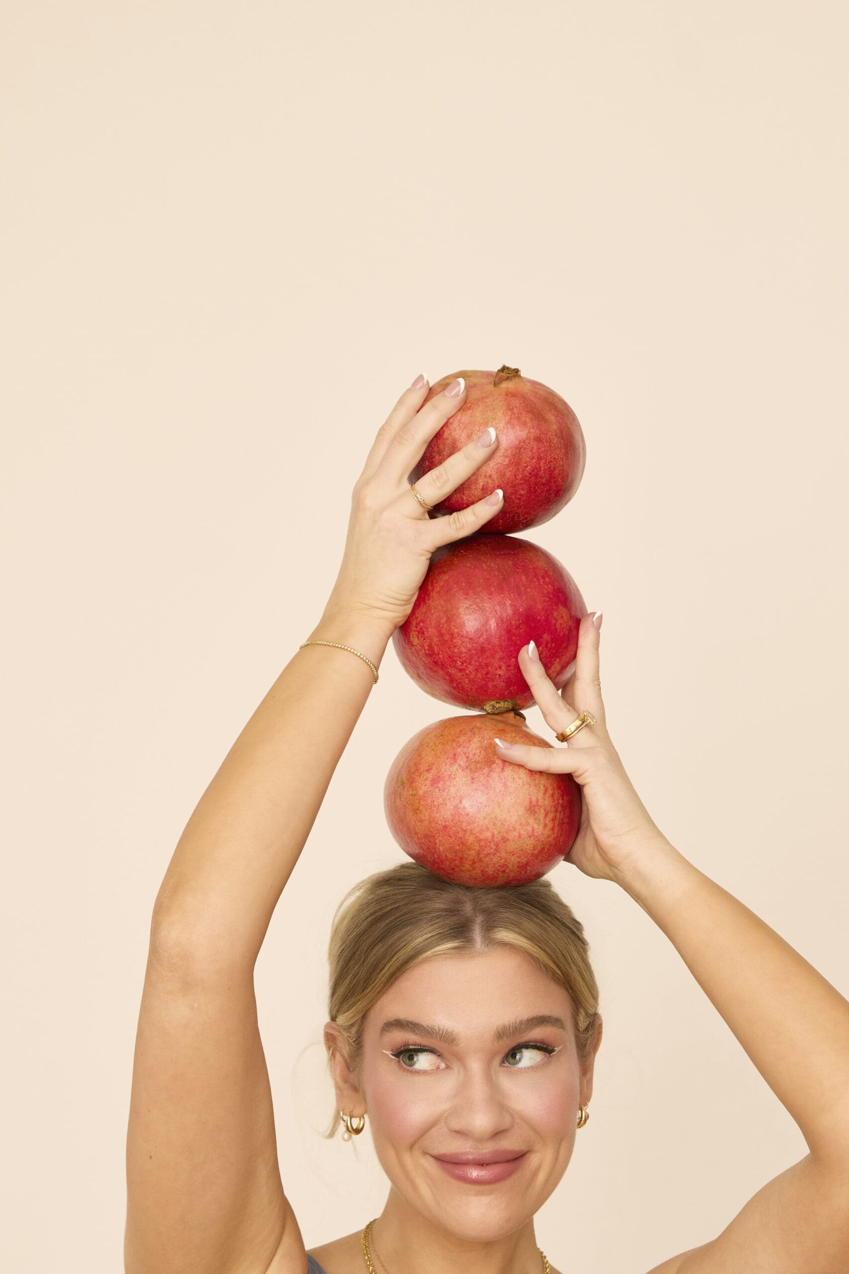 Women’s health dietitian sharing tips on luteal phase fatigue and PMS nutrition for energy and hormone support.